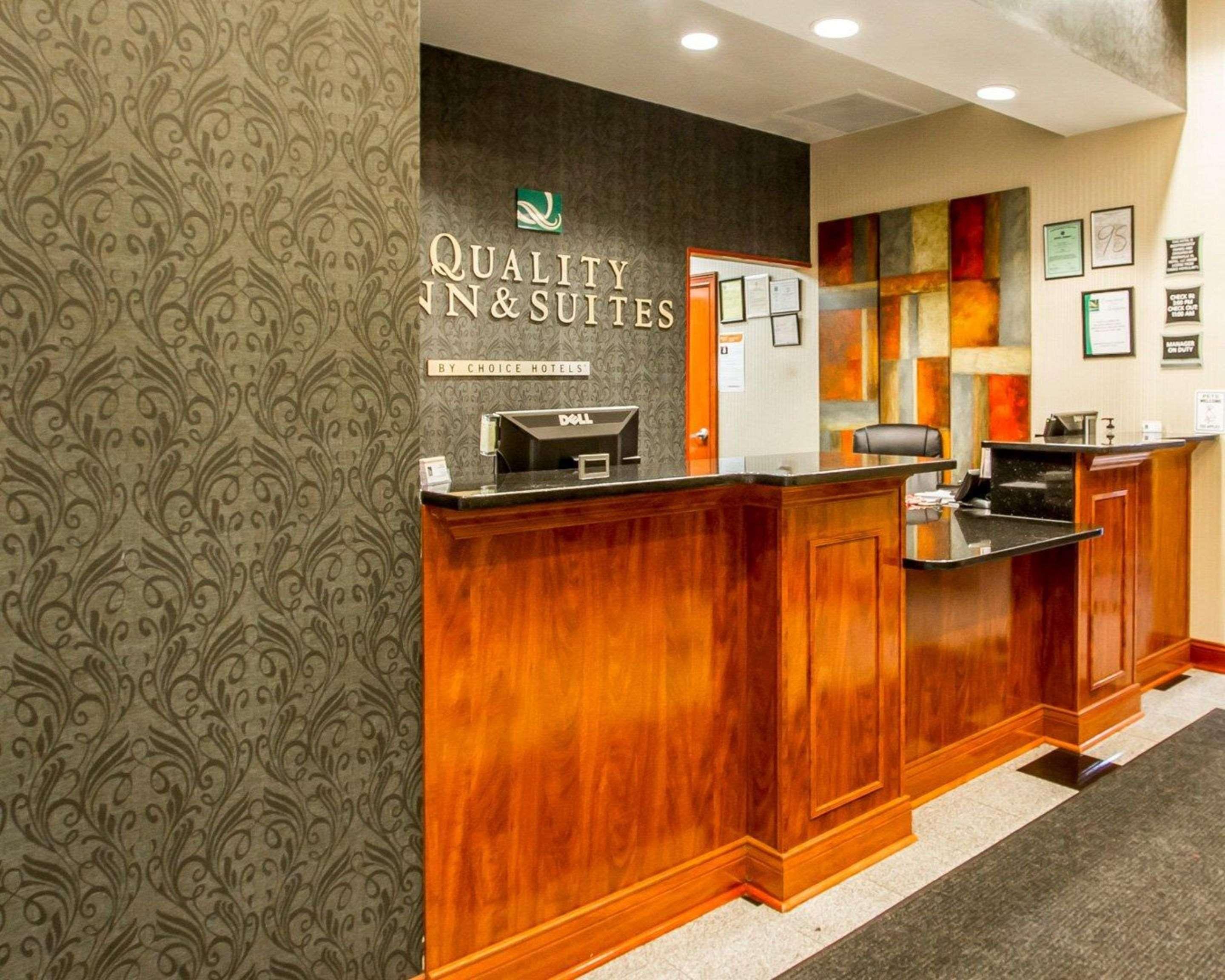 Quality Inn & Suites Greenville I-65 Exterior foto