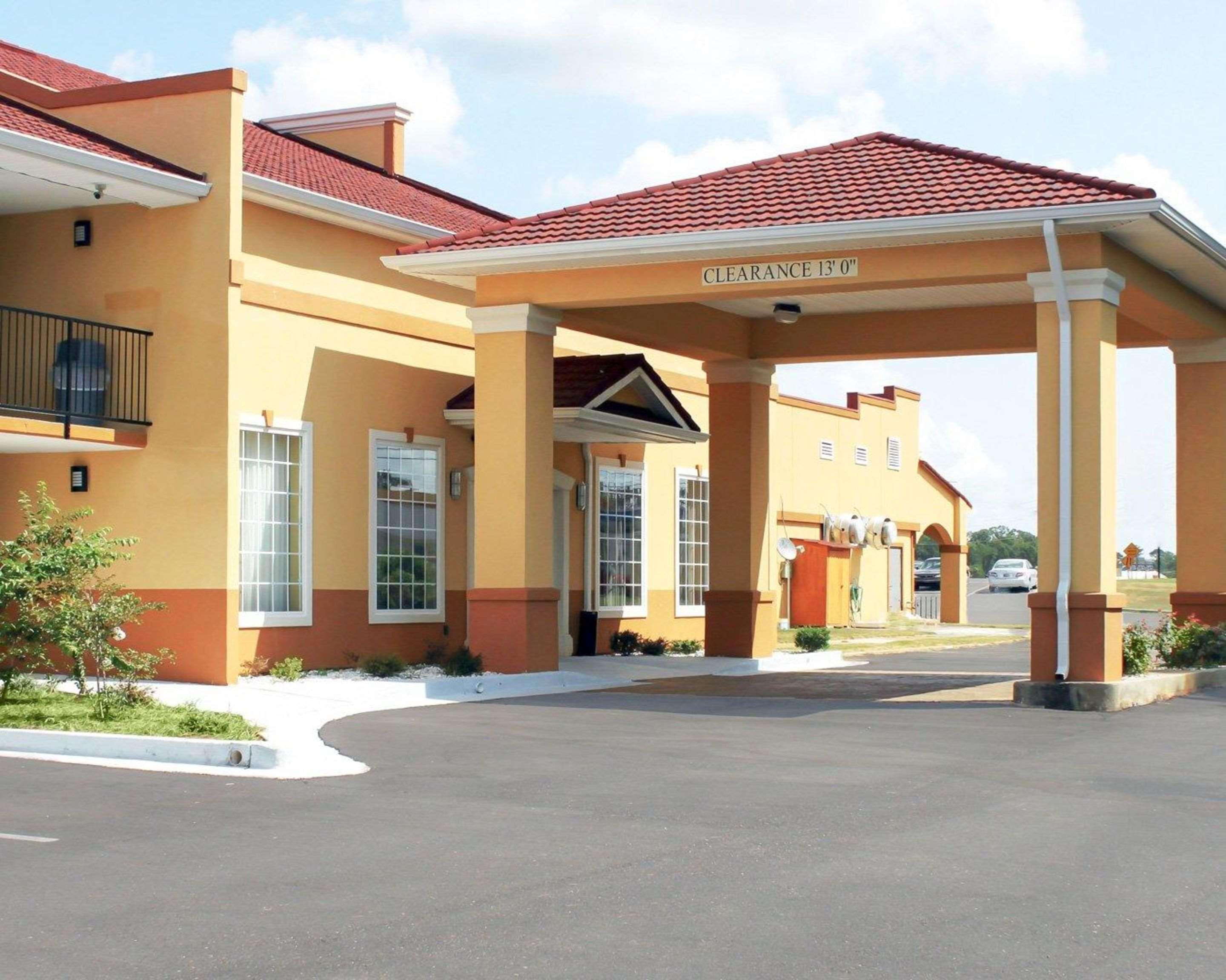 Quality Inn & Suites Greenville I-65 Exterior foto