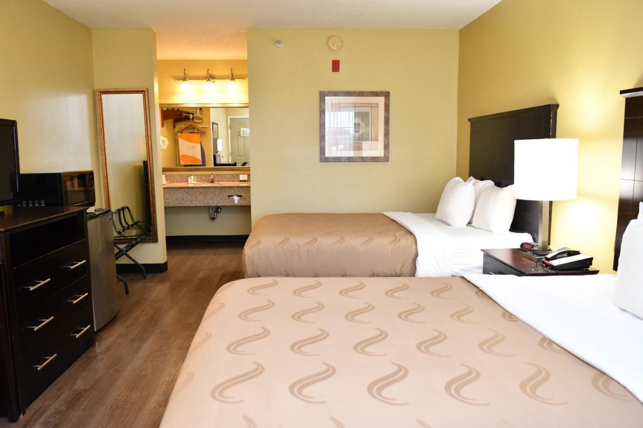 Quality Inn & Suites Greenville I-65 Exterior foto